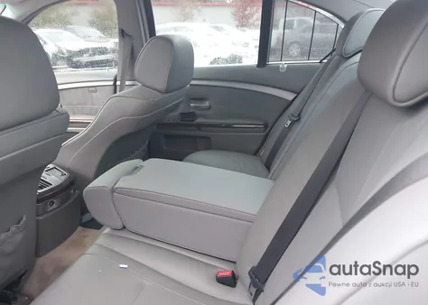 2003 BMW 745I из США, поврежденный, VIN WBAGL63473DP68141